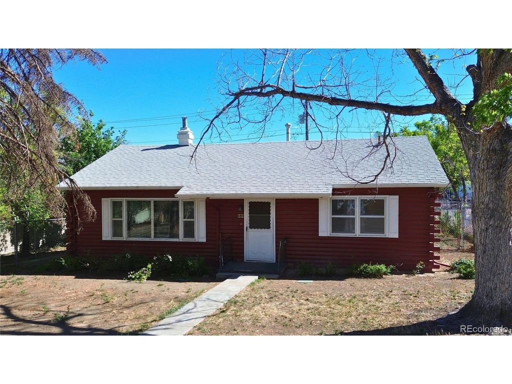 624 Fairview Ave, Canon City, CO 81212