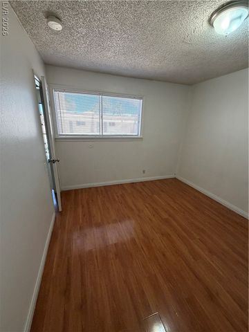 2236 East Desert Inn Road, Las Vegas, NV 89169