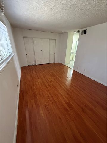 2236 East Desert Inn Road, Las Vegas, NV 89169