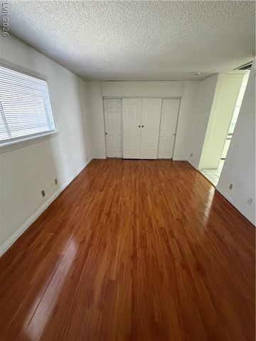 2236 East Desert Inn Road, Las Vegas, NV 89169
