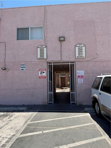 2236 East Desert Inn Road, Las Vegas, NV 89169