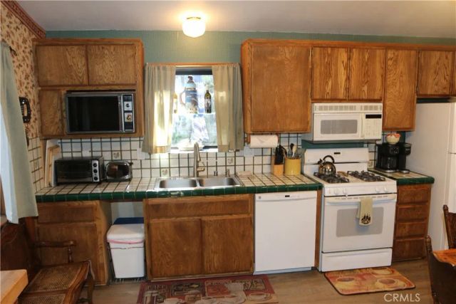 400 Shakespeare, Big Bear City, CA 92314