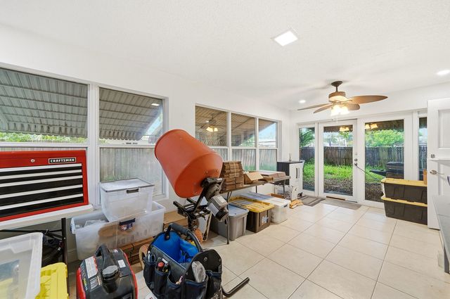 1431 NE 32nd Street, Pompano Beach, FL 33064