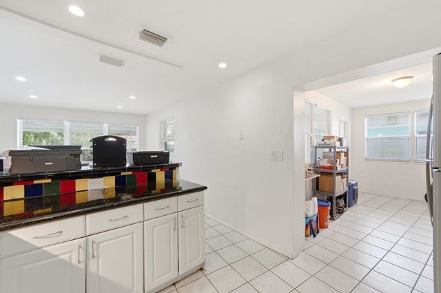 1431 NE 32nd Street, Pompano Beach, FL 33064
