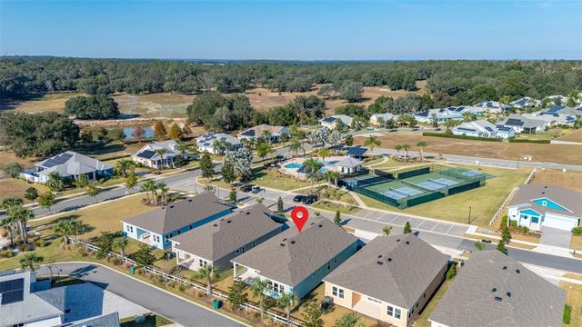 985 FIESTA KEY CIRCLE, Lady Lake, FL 32159