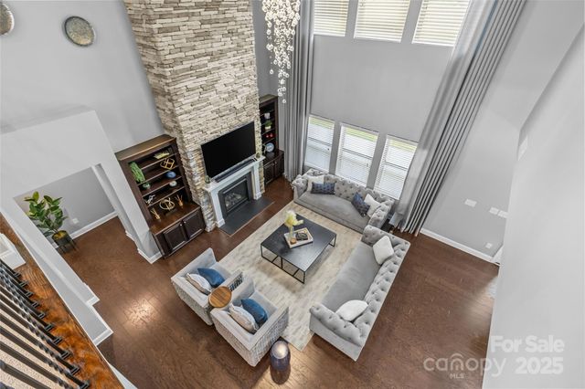 11209 Flenniken Court, Charlotte, NC 28277