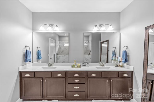 11209 Flenniken Court, Charlotte, NC 28277