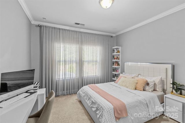 11209 Flenniken Court, Charlotte, NC 28277