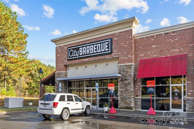 11209 Flenniken Court, Charlotte, NC 28277