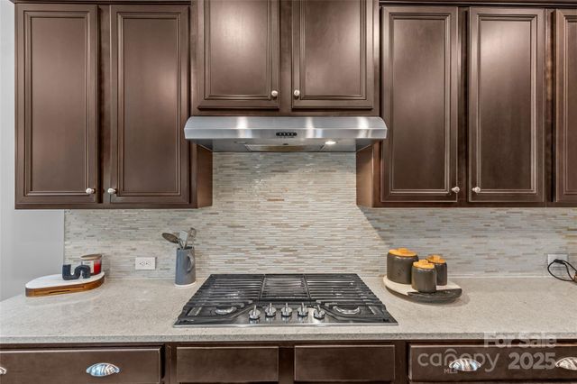 11209 Flenniken Court, Charlotte, NC 28277