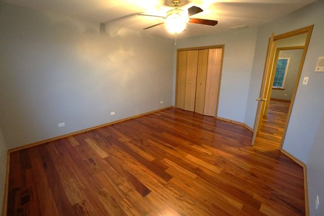 830 E 152nd Street, South Holland, IL 60473