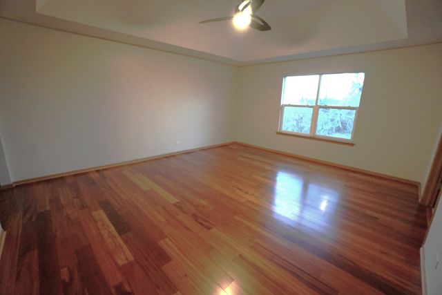 830 E 152nd Street, South Holland, IL 60473