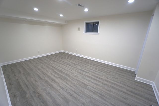 830 E 152nd Street, South Holland, IL 60473