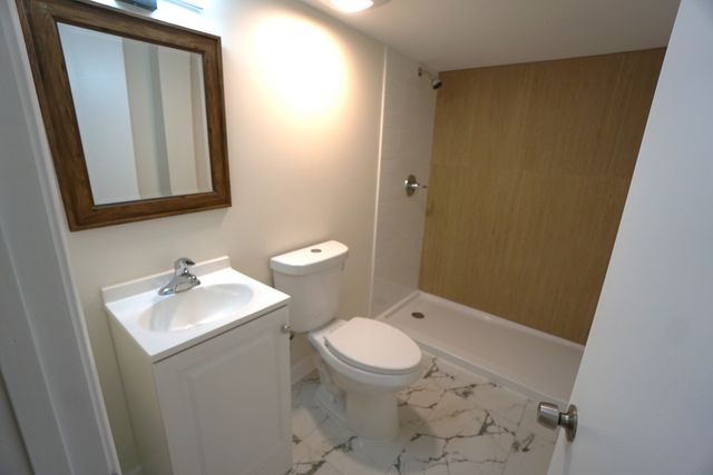 830 E 152nd Street, South Holland, IL 60473