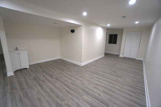 830 E 152nd Street, South Holland, IL 60473