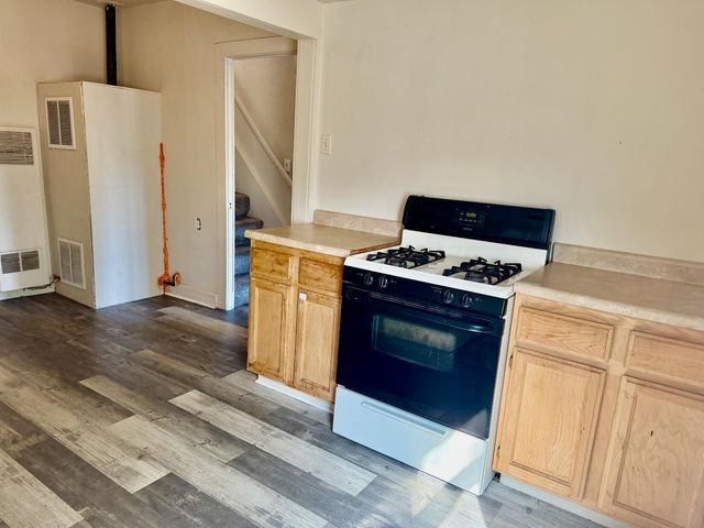 5001 11th Ave, Sacramento, CA 95820