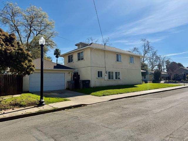 5001 11th Ave, Sacramento, CA 95820