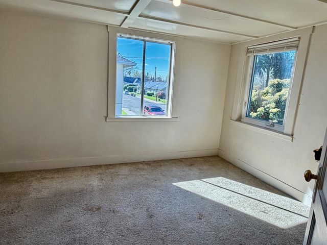 5001 11th Ave, Sacramento, CA 95820