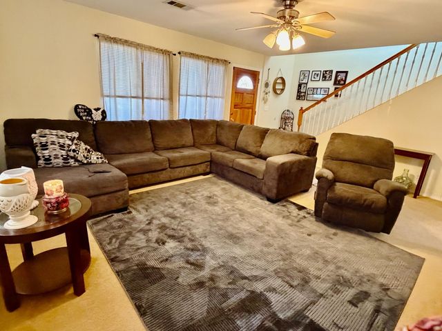 5001 11th Ave, Sacramento, CA 95820