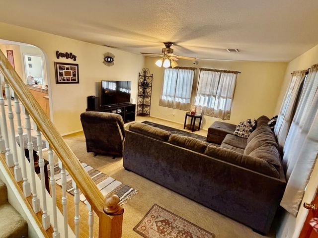 5001 11th Ave, Sacramento, CA 95820