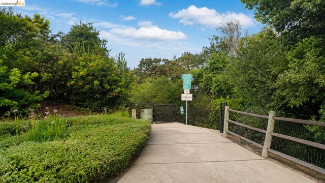 7634 buckeye ct, Dublin, CA 94568