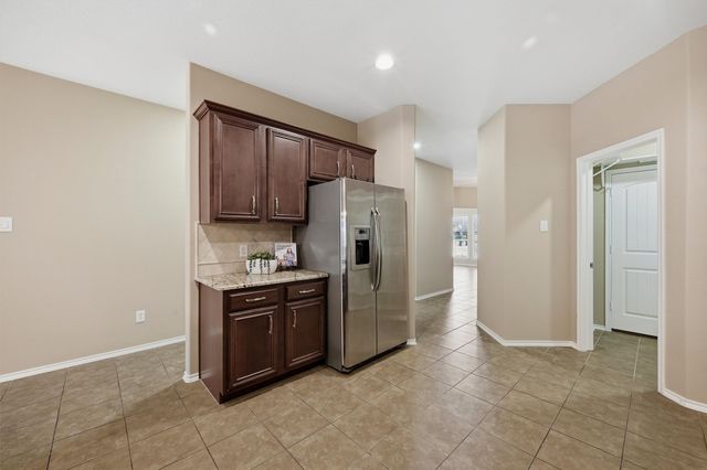 1500 Syracuse Drive, Van Alstyne, TX 75495