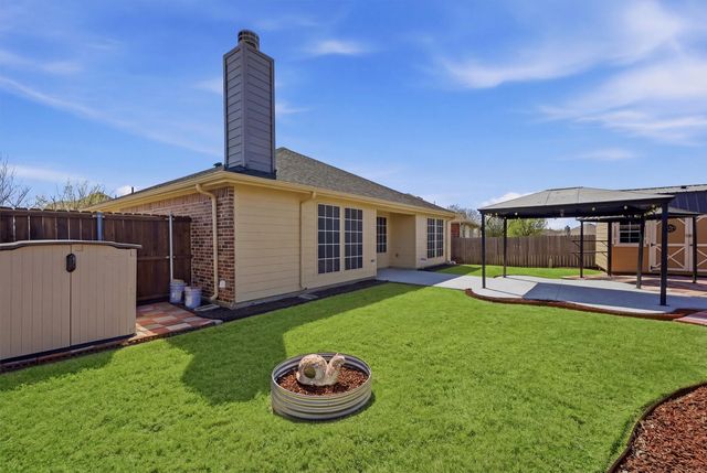 1500 Syracuse Drive, Van Alstyne, TX 75495