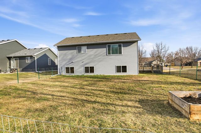 1822 36th Street S, Saint Cloud, MN 56301