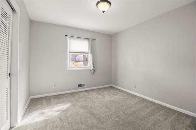 5016 Rock Creek Lane, Mission, KS 66205