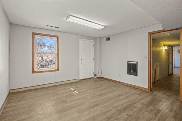 5016 Rock Creek Lane, Mission, KS 66205