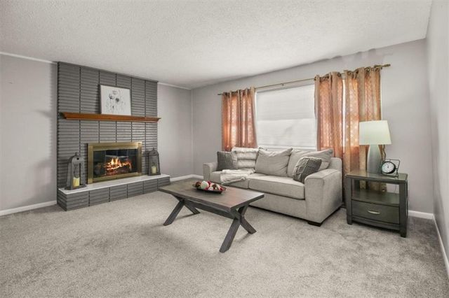 5016 Rock Creek Lane, Mission, KS 66205