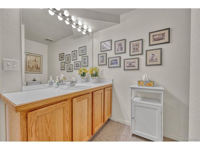 9247 Sugarstone Cir, Highlands Ranch, CO 80130