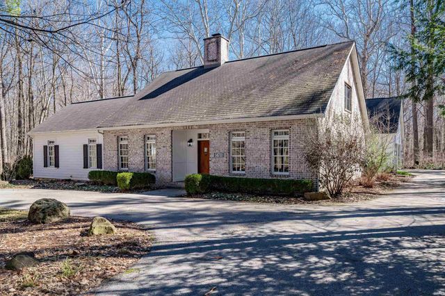 14711 Walnut Creek Drive, Fort Wayne, IN 46814