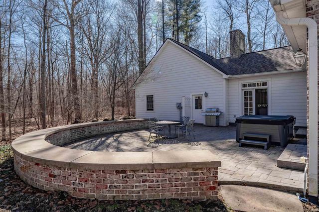 14711 Walnut Creek Drive, Fort Wayne, IN 46814