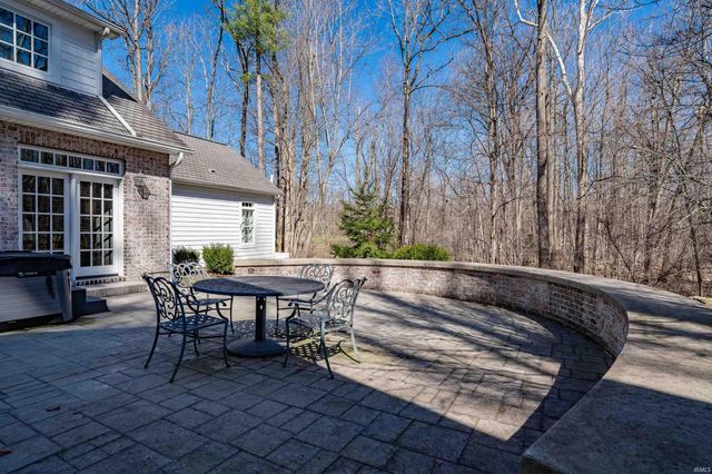 14711 Walnut Creek Drive, Fort Wayne, IN 46814