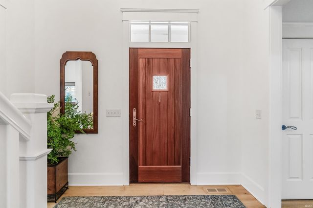 14711 Walnut Creek Drive, Fort Wayne, IN 46814