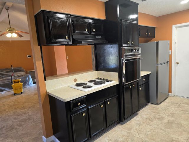 7218 Oriole Drive, Texas City, TX 77591