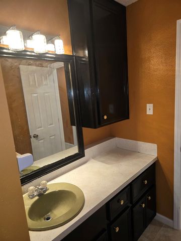 7218 Oriole Drive, Texas City, TX 77591