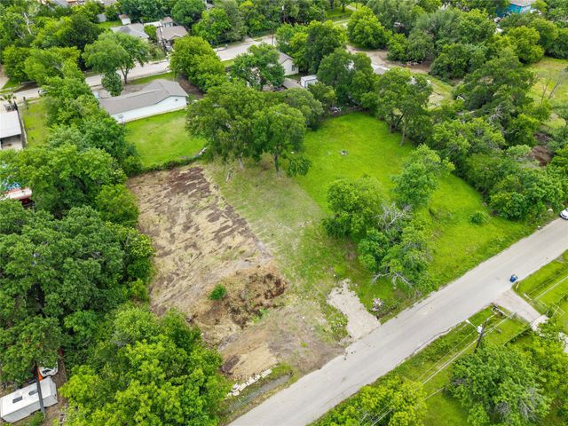 2434 Tallyho Lane, Dallas, TX 75212