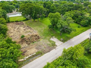 2434 Tallyho Lane, Dallas, TX 75212