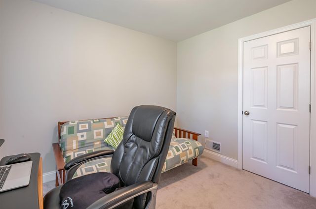 2 Jennifer Drive, Nashua, NH 03062