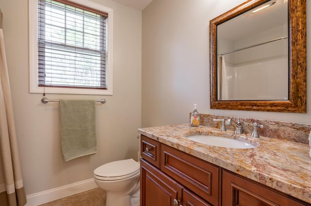 2 Jennifer Drive, Nashua, NH 03062