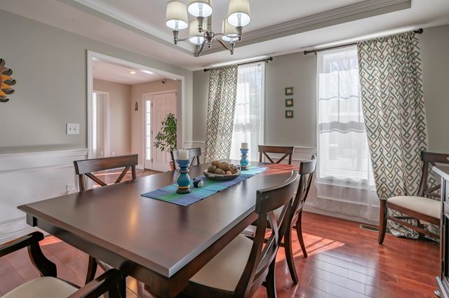 2 Jennifer Drive, Nashua, NH 03062