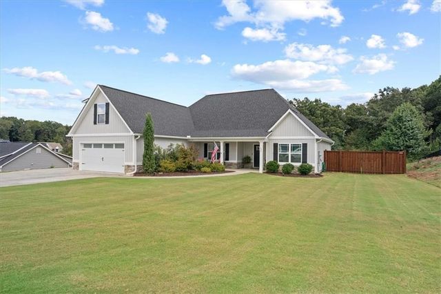 235 Willow Haven Street SE, Calhoun, GA 30701
