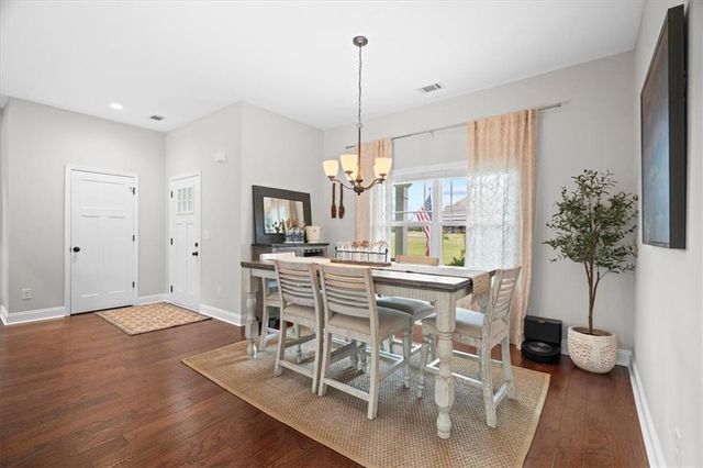235 Willow Haven Street SE, Calhoun, GA 30701