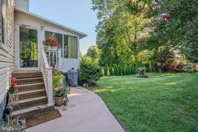32 S HOOD AVE, Audubon, NJ 08106