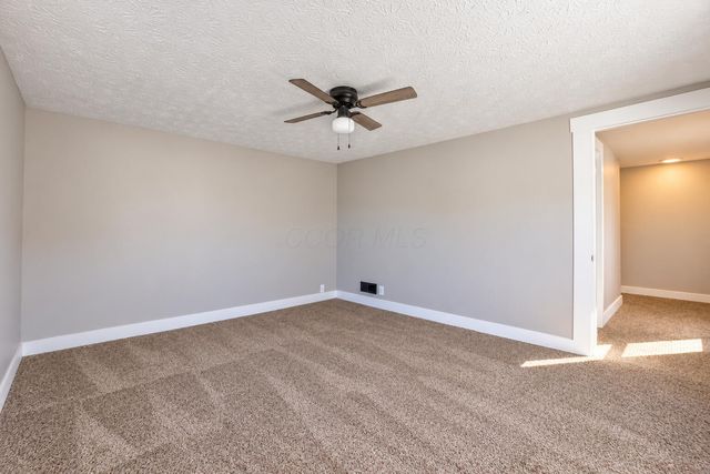 404 N 10th Street, Newark, OH 43055