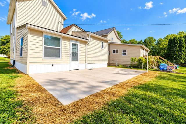 404 N 10th Street, Newark, OH 43055