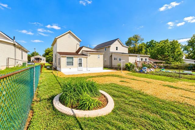 404 N 10th Street, Newark, OH 43055