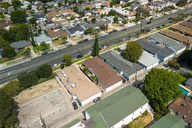 1820 N Hollywood, Burbank, CA 91505